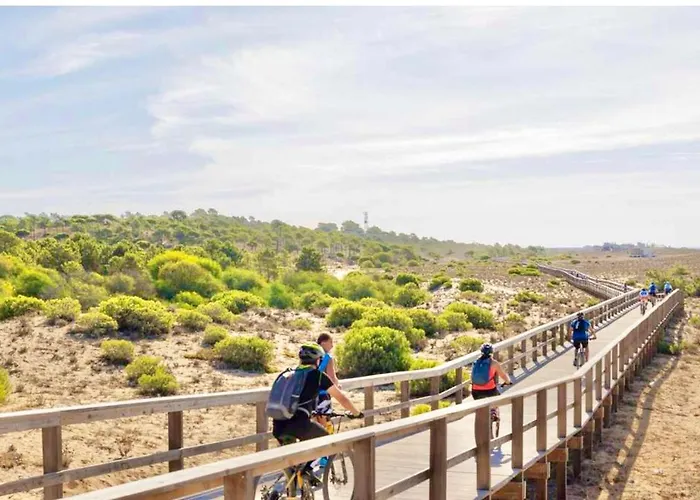 Seaview Elegant - Balcony Facing & Garage - Da Rocha 포티마오