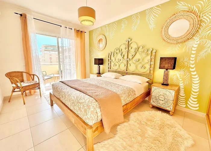 Seaview Elegant - Balcony Facing Beach&garage - Da Rocha *