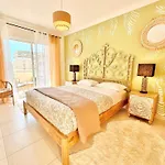 Seaview Elegant - Balcony Facing & Garage - Da Rocha *