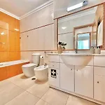 Seaview Elegant - Balcony Facing & Garage - Da Rocha * Portimão