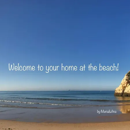 Elegant Beachfront Stay- Ocean View Balcony & Garage Apartman